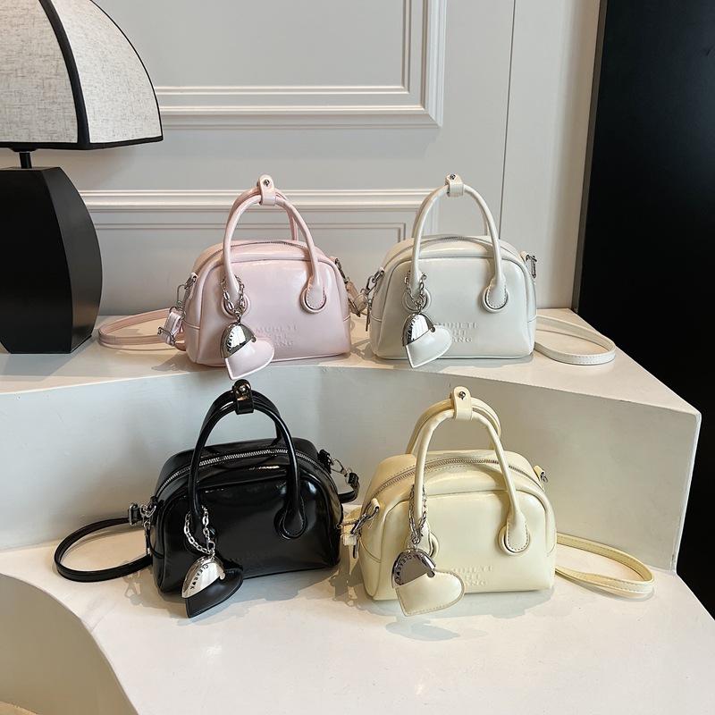 Retro Hand-held Bowling Bag Women's 2025 Spring Korean Fashion Letter Handbag Foreign Style Shoulder Messenger Bag