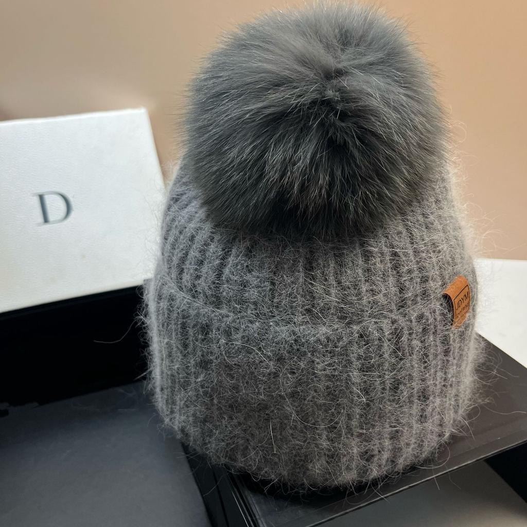 Flowers and Junior Star Rabbit Hair Knitted Hat Icelandic Fox Hairball Ear Protector Winter Thickened Warm Wool Hat