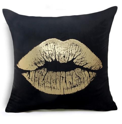 Golden Love Leaves Bronzing Cushion Decorative Pillow Black And White Velvet Pillowcase Home Decor Sofa Throw Pillows 17*17Inch
