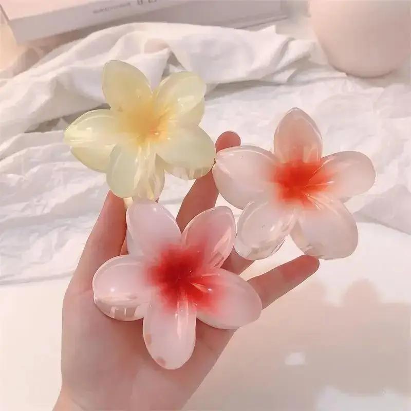 Elegant Gradient Plumeria Acrylic Hair Claw for Women Fashion Flower Hairpins Back Headwear Hair Accessories Jewelry Gifts