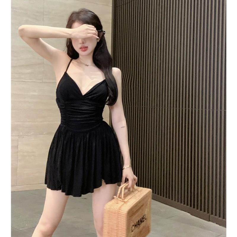 Elegant Petite Backless Halter V-Neck Little Black Dress - Hepburn Style