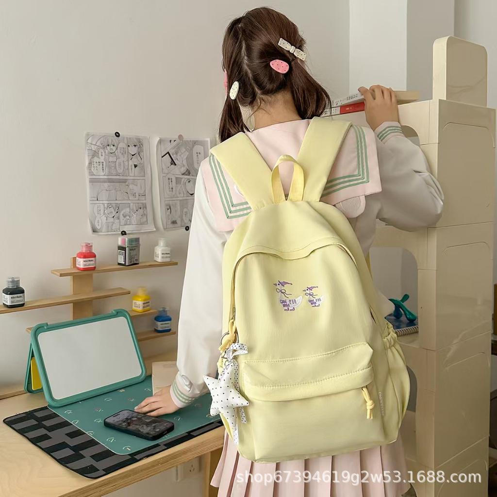 Schultasche Niedlicher Cartoon Gestickter Rucksack Weibliche Mittelschülerin Hoher Wert Campus Mädchen Stil Schultasche Leichter Reise Rucksack