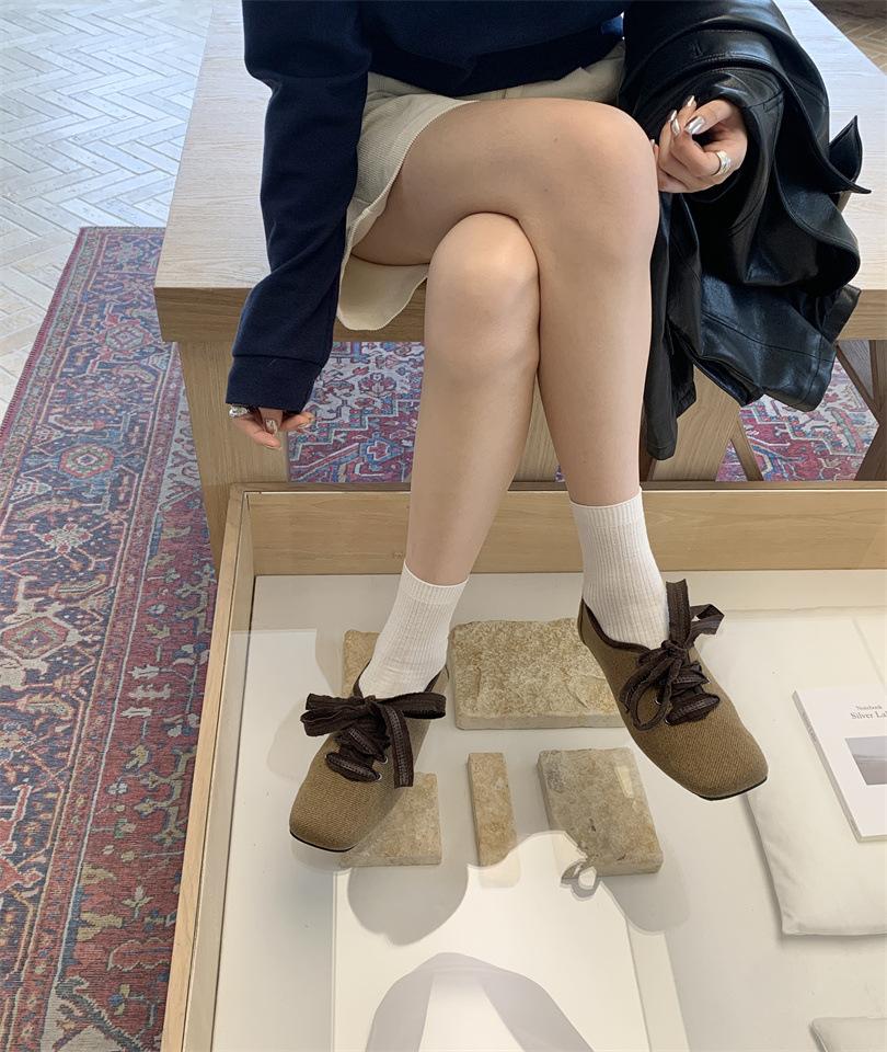 2025 new retro square head strap casual style low heel small single shoes spring and autumn French retro versatile women's shoes