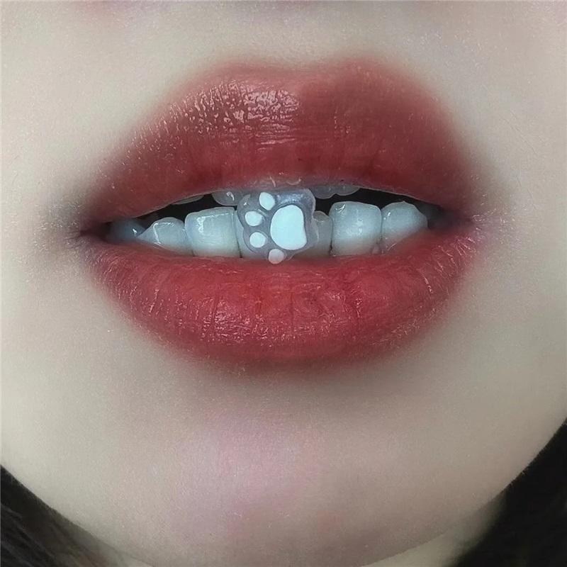 Color Changing Dog Paw Bear Paw Tongue Stud Earrings Bone Stud Resin DIY Cute Ins Sweet Cool Tongue Rings Piercing Jewelry