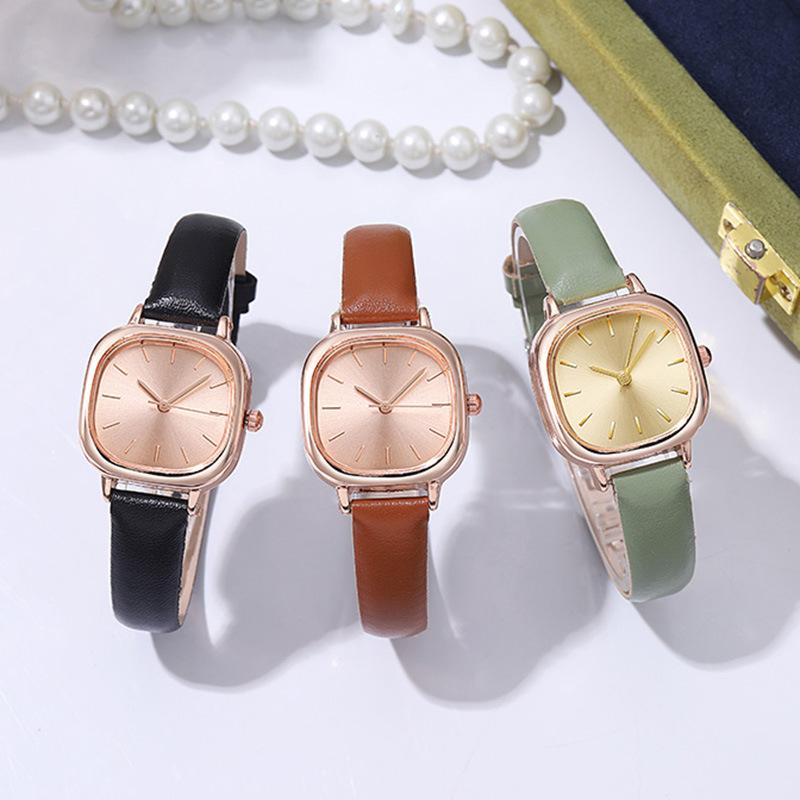 New Square Small Dial Women Watches Elegant Literary Simple Leather Strap Wristwatch for Women Girls Clock Gift