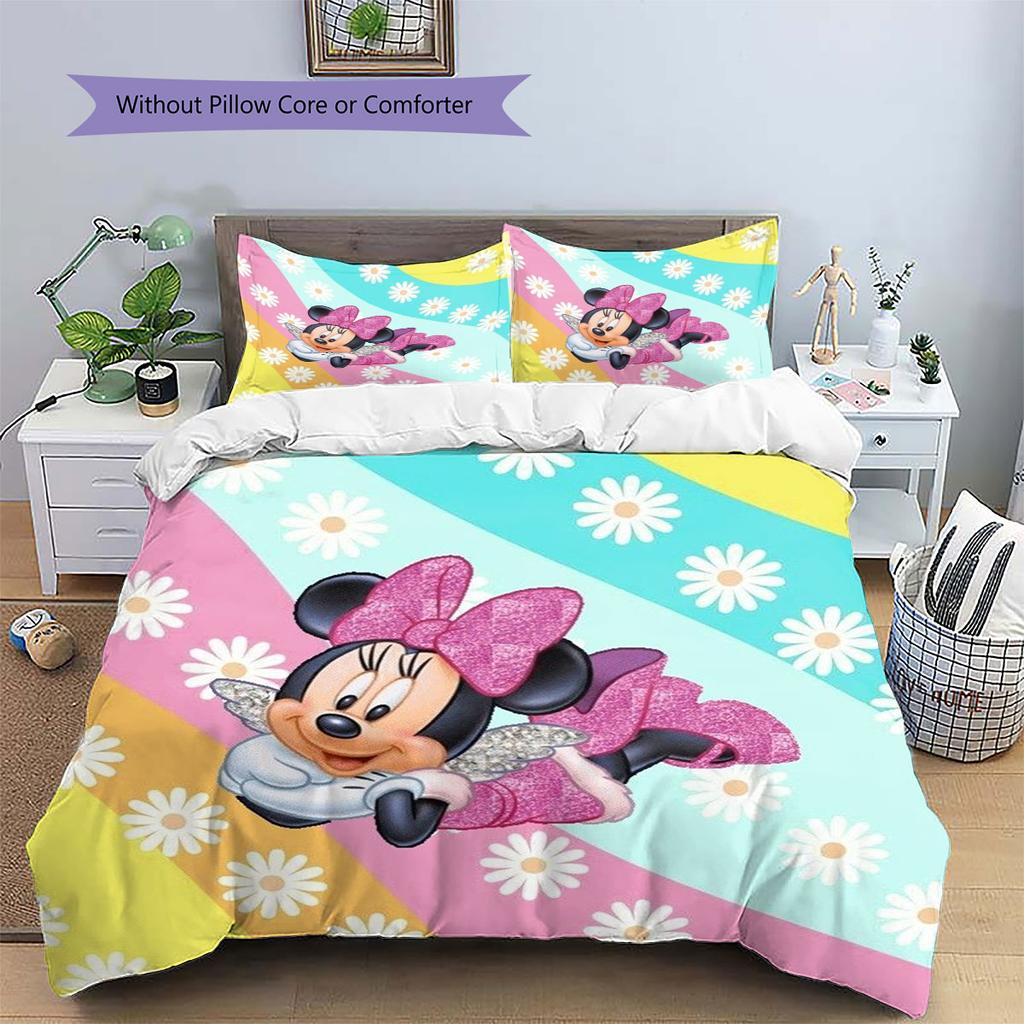 Retro-style collage Mickey Minnie print bedding set – the perfect choice for decorating a child's bedroom. Warm and comfortable