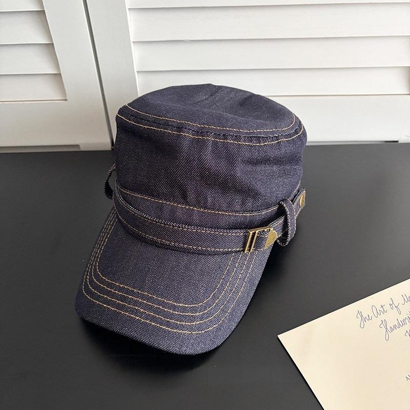 New retro denim flat-top equestrian hat for women's spring and summer travel, wide brim and small metal buckle hat