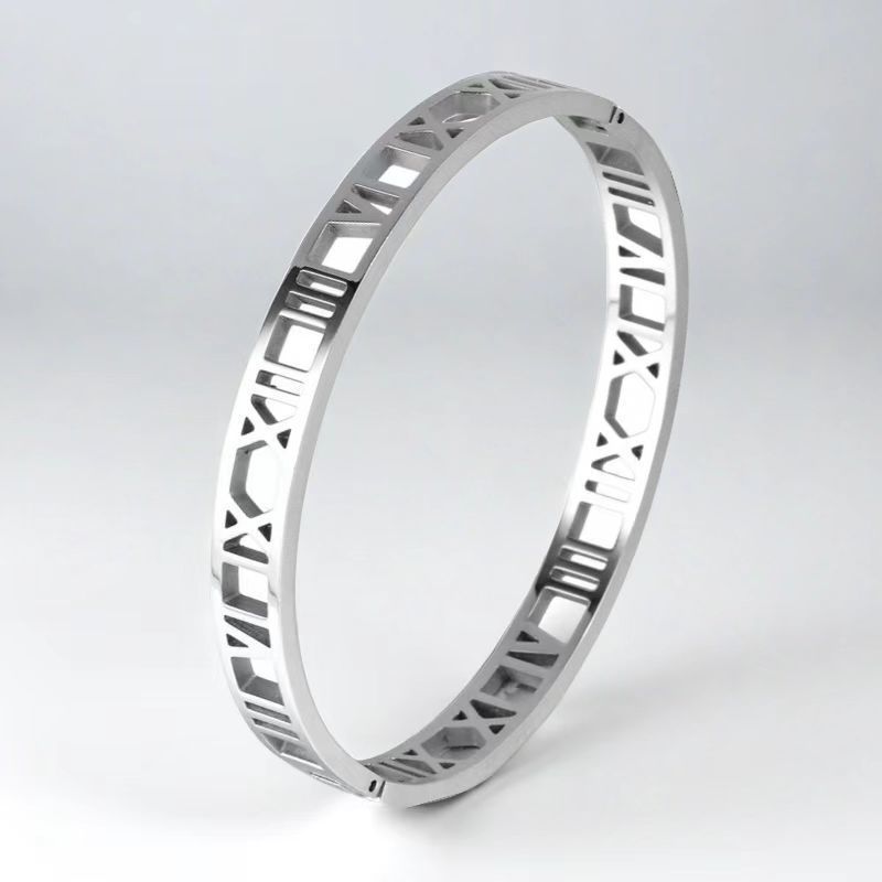 Bracelet Girls Niche Titanium Steel Jewelry Premium Sense Ins Wind Nail Opening Jewelry