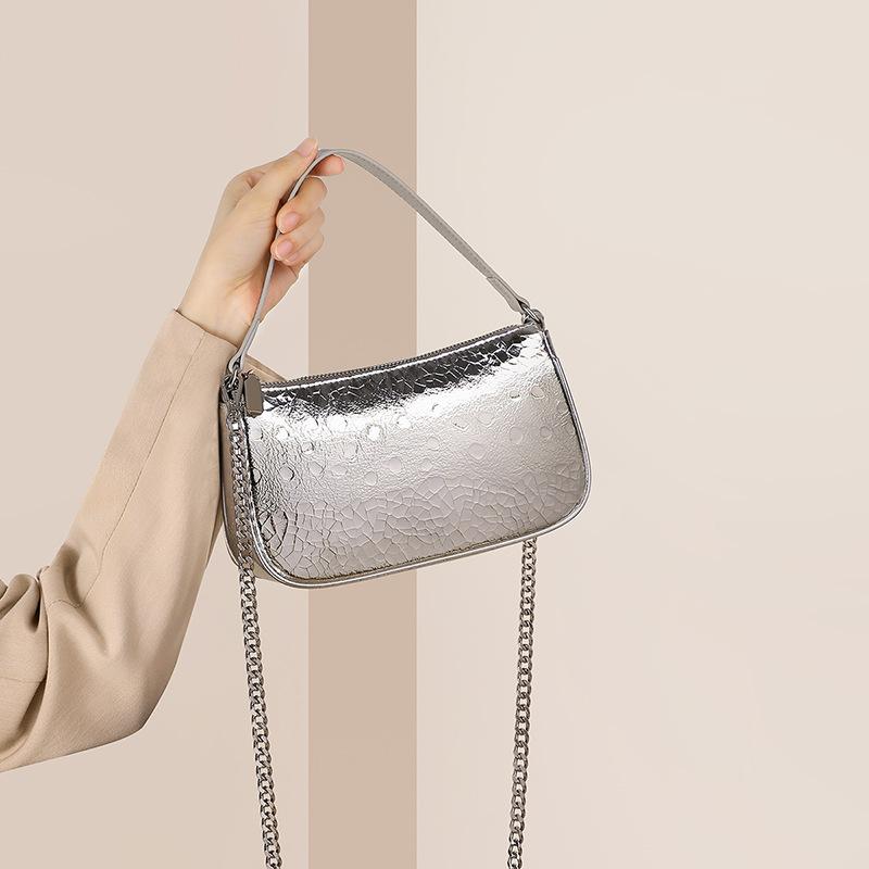 Bag women's autumn and winter new chain versatile messenger bag silver high-end small square bag handbag shoulder bag