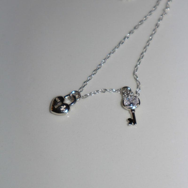 kiichaa Key Necklace