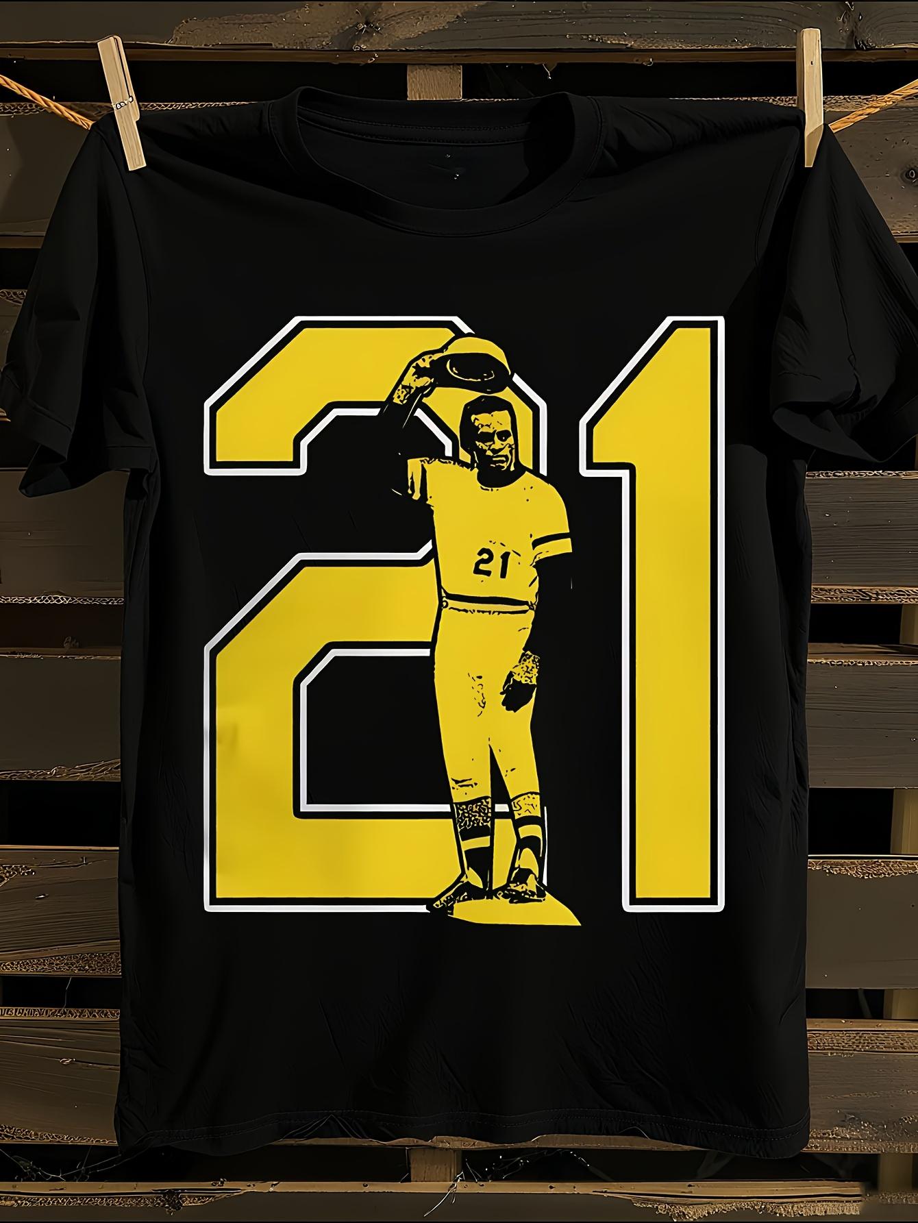 Roberto Clemente Baseball Graphic Tshirt L