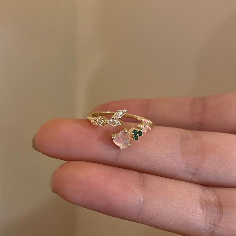 

Очаровательное геометрическое регулируемое кольцо в форме сердца с цирконом для женщин, идеально для подарков J3102