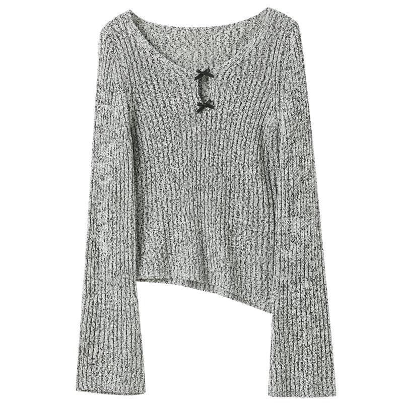 Sancai V-Neck Slim Fit Knit Pullover with Bow Detail M