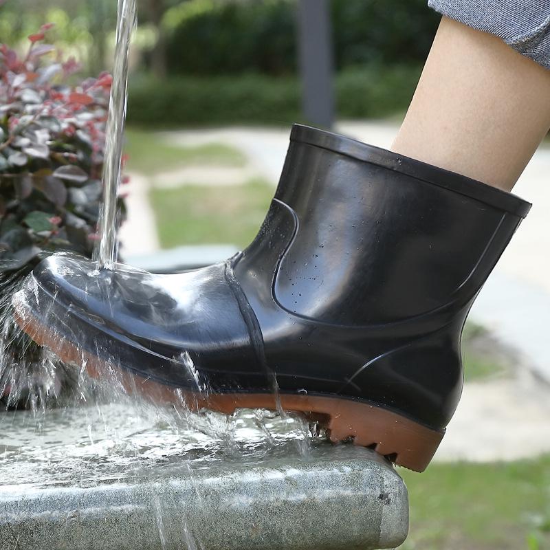 Men's Non-Slip Low Heel Round Toe Rain Boots with PVC Sole & Cotton Lining