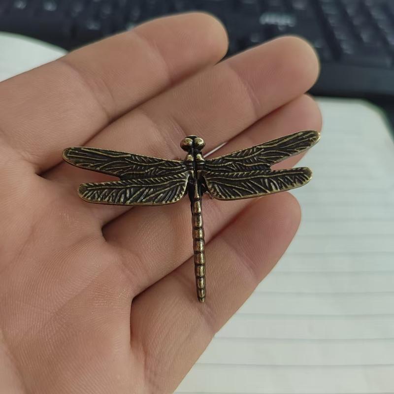 Vintage Brass Dragonfly Figurine - Antique-Style Home & Office Desk Decor, Creative Tea Pet Collectible