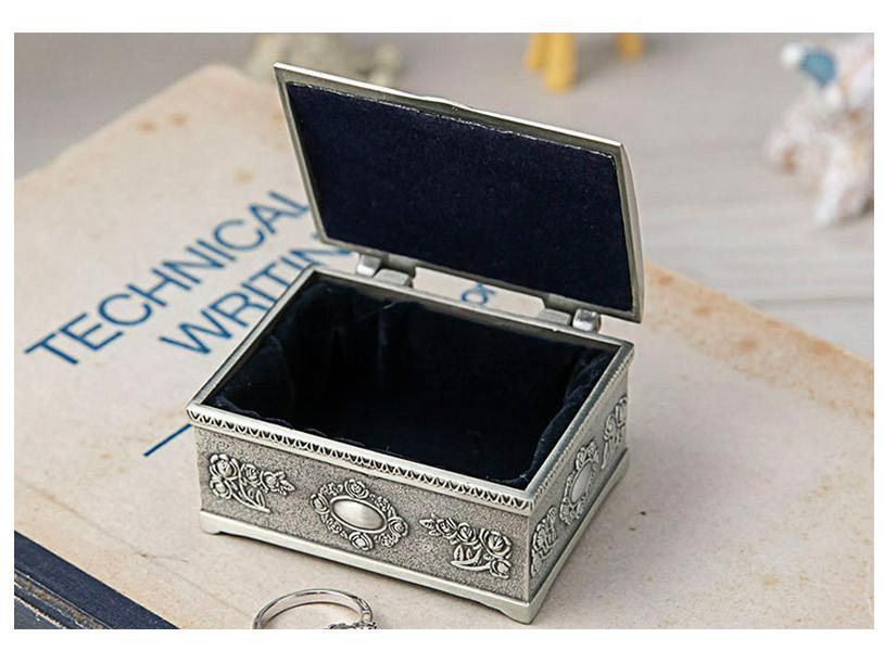 Europäische quadratische Rosen-Schmuckschatulle für Ohrringe & Halskette - Kleines Souvenirgeschenk