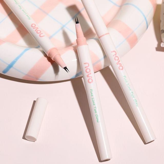 NOVO - Two Claw Eyeliner / Lower Eyelashes Pen - 2 Colours 02# Gray Brown - 0.6ml