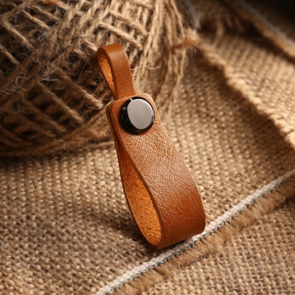 Laser Custom LOGO Crazy Horse Genuine Leather Keychain Vintage Car Keyring Personalize Engrave Name Key Chain Holder Men Women
