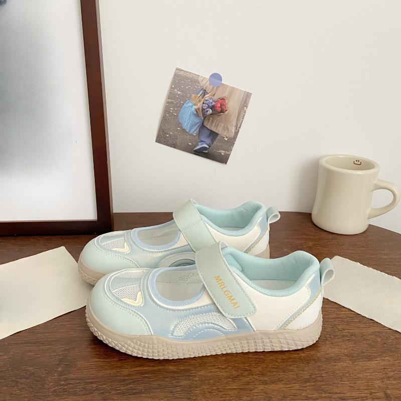 Neue Damen Klettverschluss Freizeit Board Schuhe und Sandalen mit ausgehöhlter Atmungsaktivität