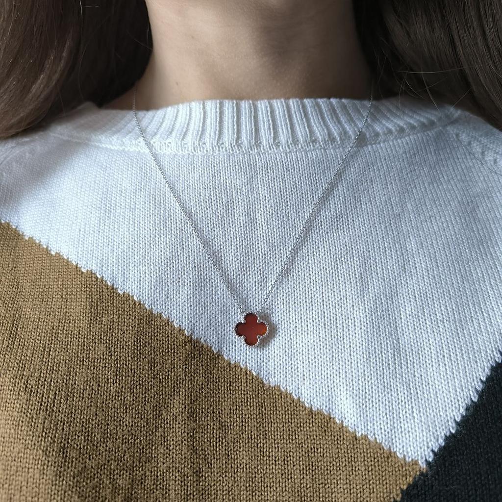 Серебряное колье с натуральным агатом, вес изделия 3,57 гр (60002364)