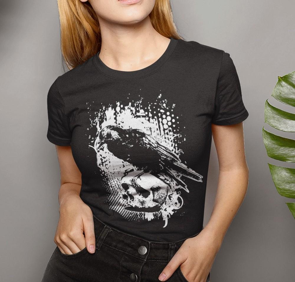 

Crow Shirt, Raven Shirt, Book Lover Shirt, Unisex Shirt, Skull shirt, Bird Shirt S