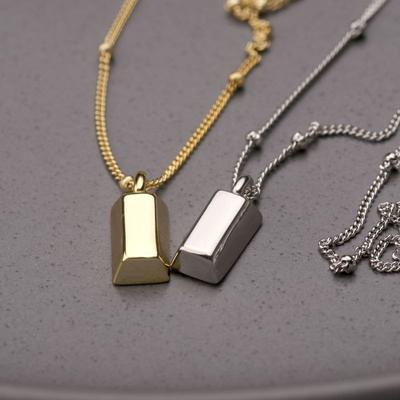 Kleine Ziegel Anhänger Schlüsselbeinkette Temperament Leichter Luxus Kleine Streifen Geometrisch Runde Perlen Accessoires