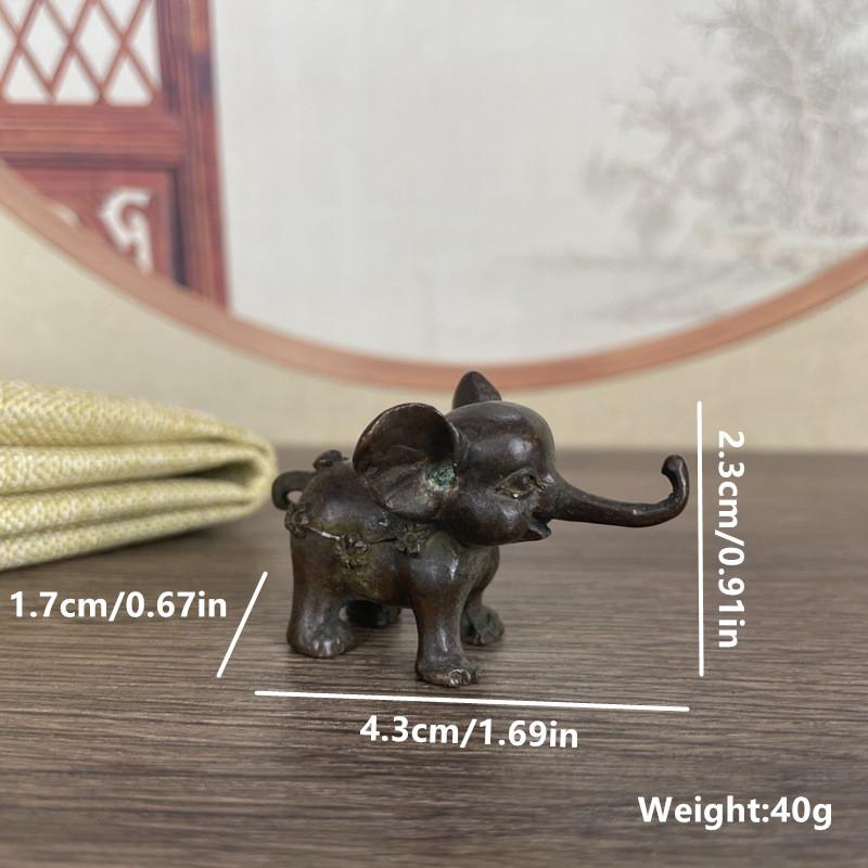 

Винтажные медные благоприятные украшения в виде слона, ретро-статуэтки животных из латуни, украшение стола, домашний декор, аксессуары для гостиной small