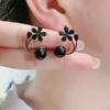 Sweet Flower Ear Studs Light Luxury Ladies U-shaped Earrings Crystal Flower Earrings  Spring Summer