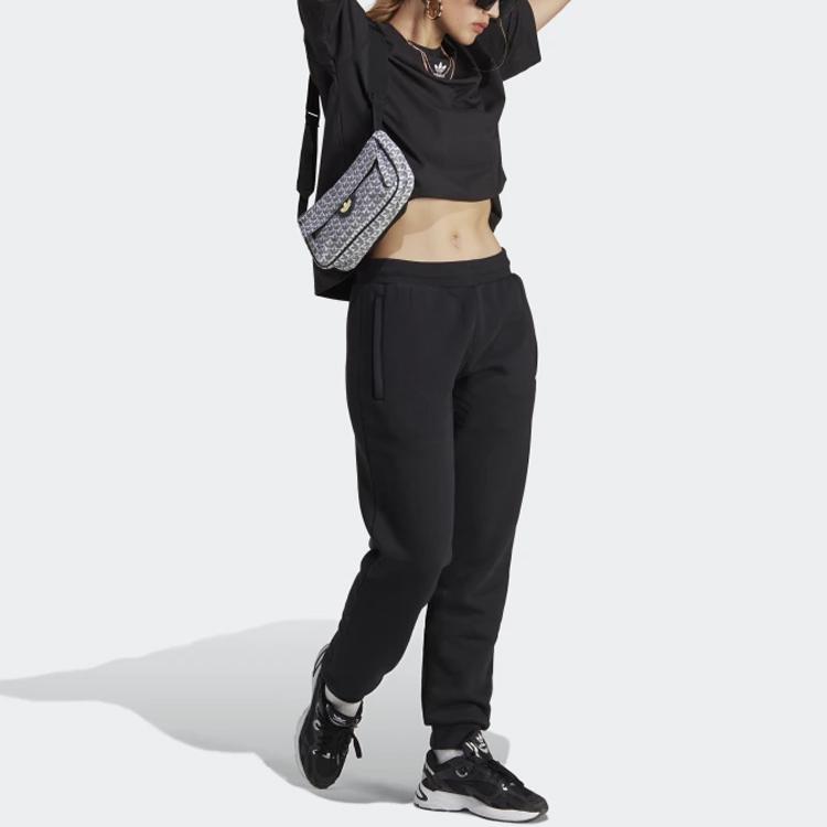 Adidas Originals Adicolor Essentials Trefoil Logo T-Shirt Women Tops Black IA6464