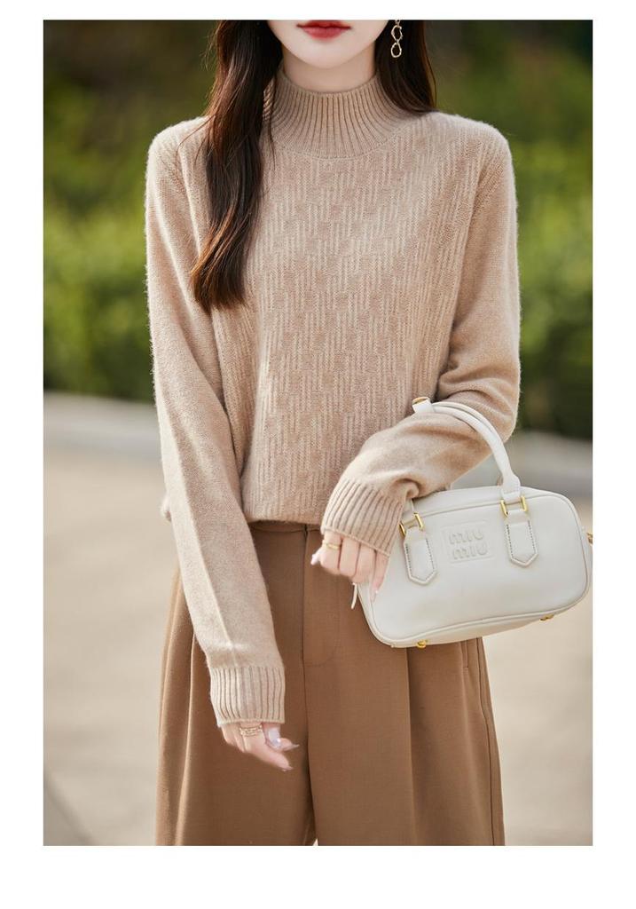 Women's Pure Wool Jacquard Sweater: Half-Neck, Loose Fit, Slimming & Versatile for Autumn/Winter