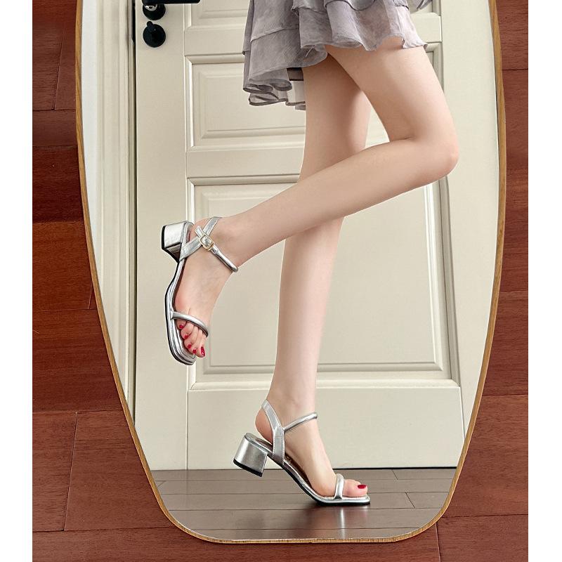 High-heeled Sandals for Women's Summer New High-end Silver Mid-heel One-word Buckle with Open-toed Thick-heeled Sandals for Women