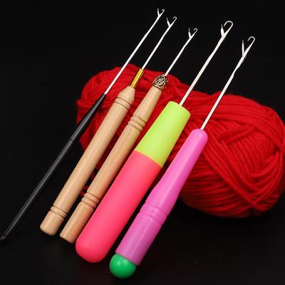 Compact Crochet Hook Needle for Yarn and Knitting Projects