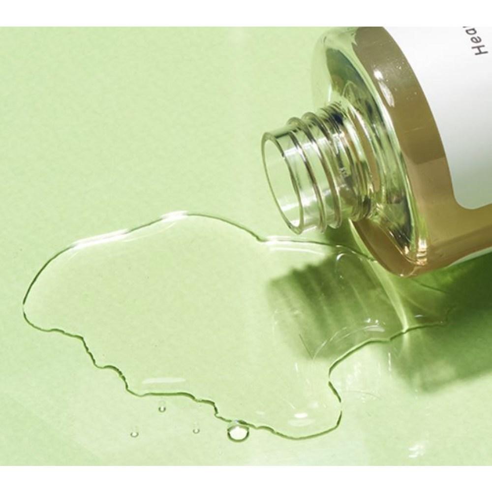 Waderskin Heartleaf Skin Clear Toner 300ml + Breeze Essence Fluid Lotion 210ml Set, 1 Set