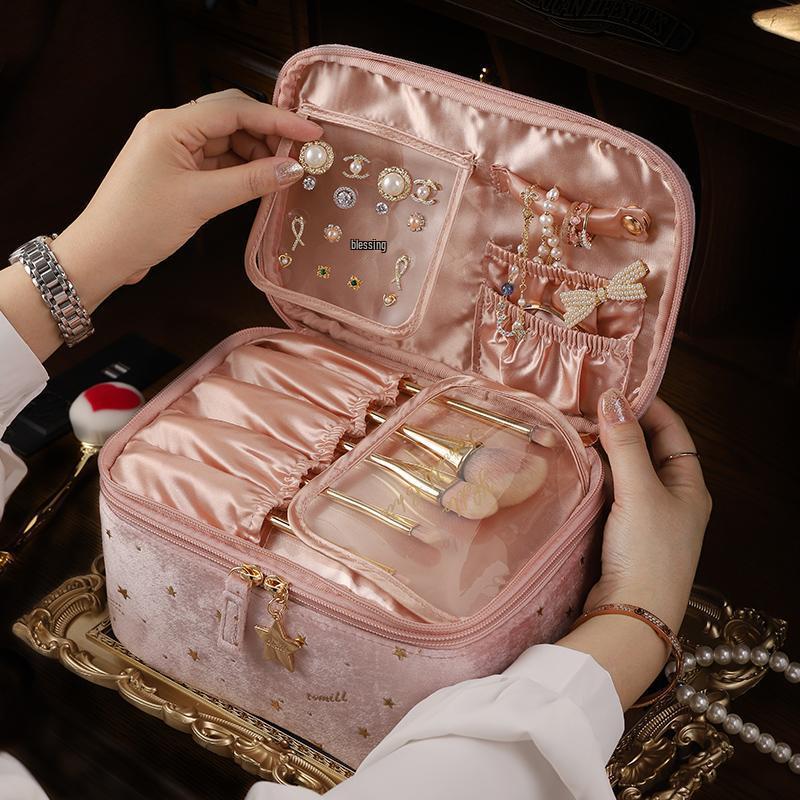 2025 Women's Large Capacity Velvet Cosmetic Bag - Portable, Stylish, Luxurious