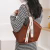 Neutral Style Bags Are Suitable for Daily Use At Work They Are Fashiable and Simple, Featuring a Single Shoulder Strap.