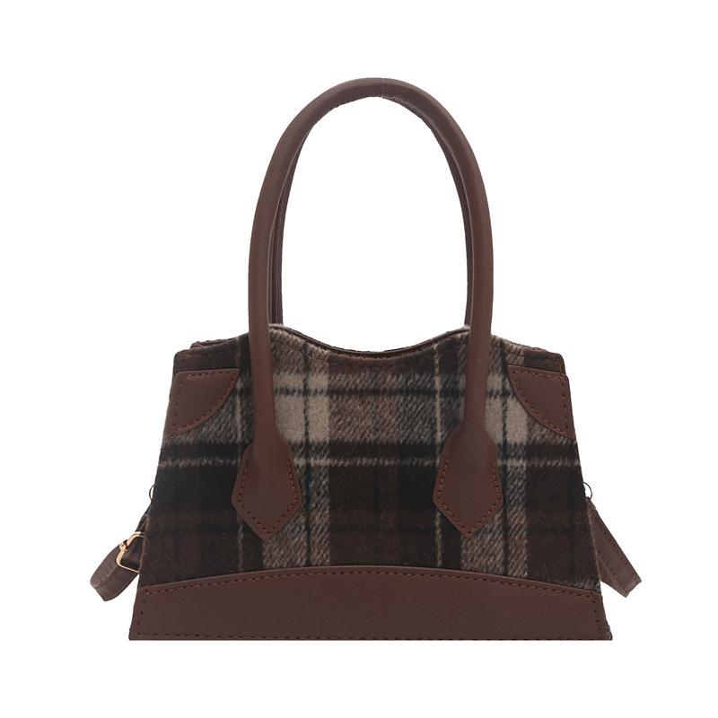 Plaid large-capacity woolen bag, the new casual autumn and winter simple commute fashion, foreign-style portable messenger bag tide