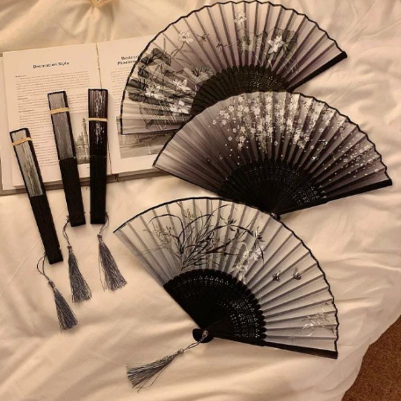 Portable Hand Fold Fan  Chinese Style Dance Props Retro Shell Fan Woman Men Bamboo Wood Silk Flower Folding Fan