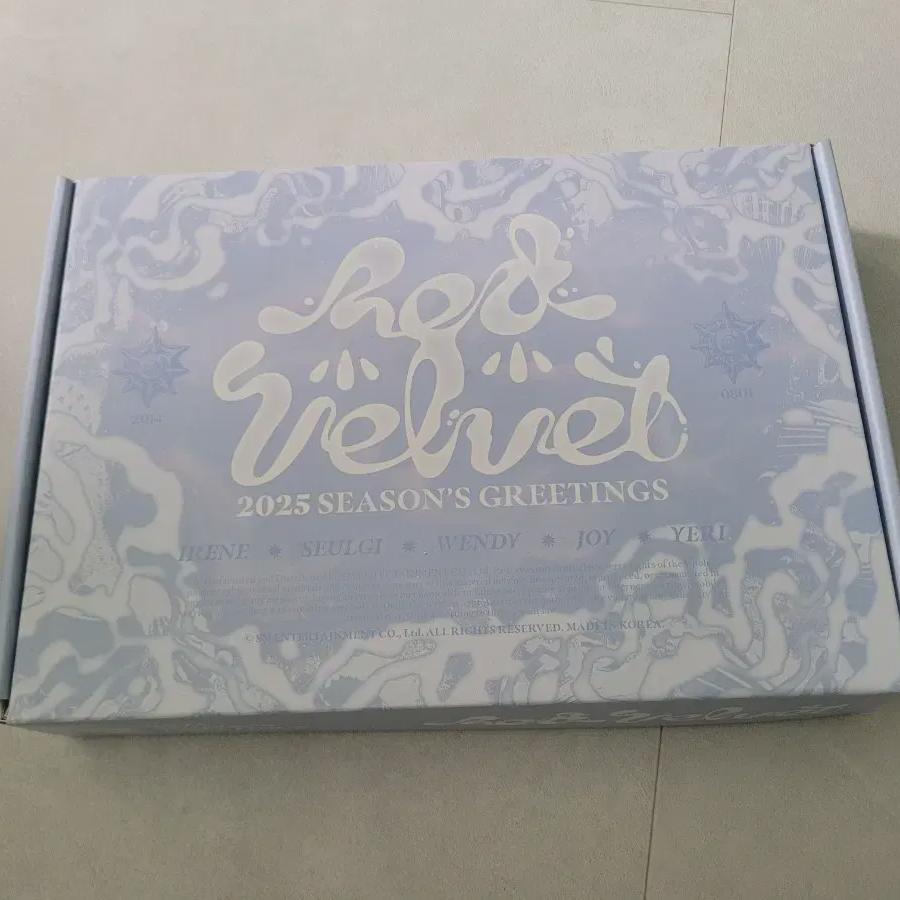 

Redvelvet Сезонные поздравления 2025