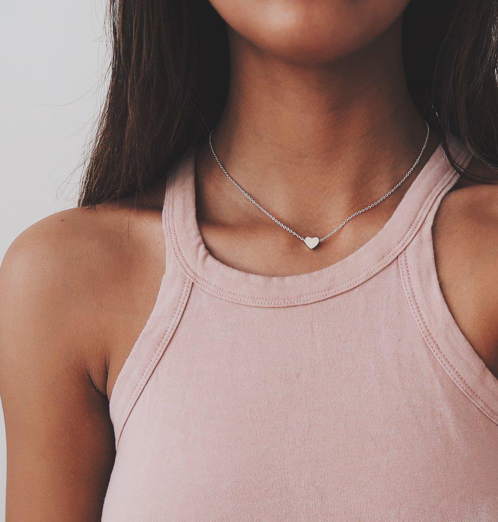 

Simple and exquisite versatile necklace, alloy peach heart simple collarbone necklace срібний