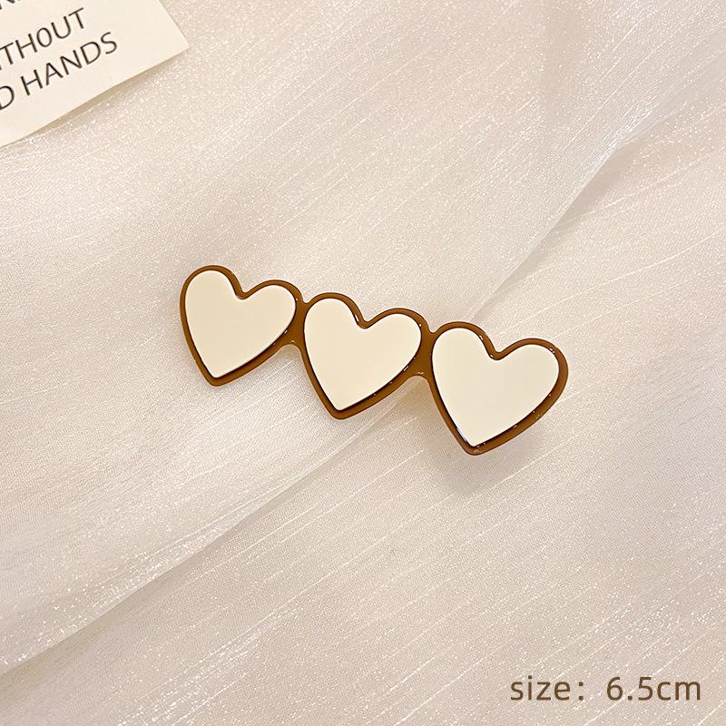 Checkerboard Black & White Plaid Hairpin: Simple, Seamless Duckbill Clip for Women