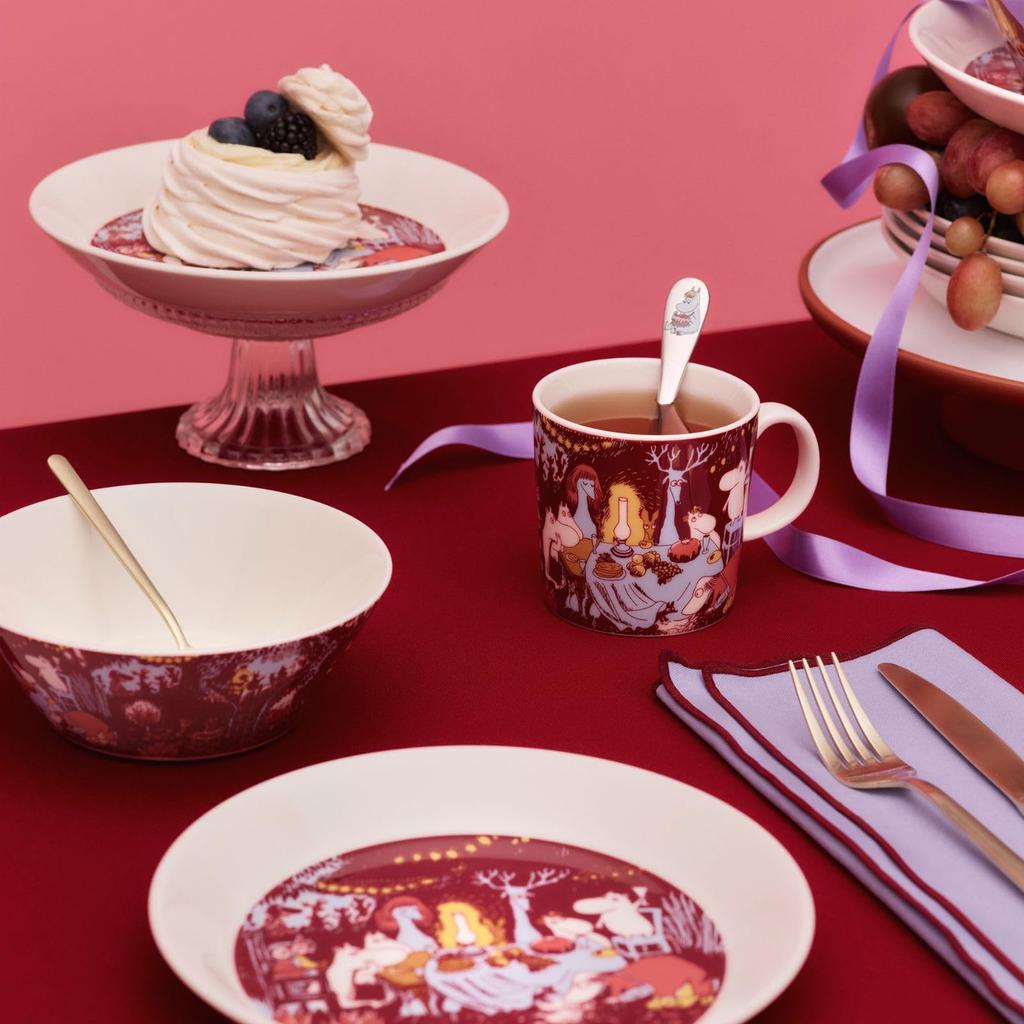 [Official Import] Moomin Arabia Festive Moment Mug - Red, Purple, Yellow, Gray, White - Perfect for Home Parties - 280ml Capacity - 1079546