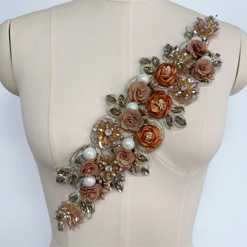 Big Rhinestone 3D Flower Sewing Fabric Applique Embroidery Rhinestone Flower Patch for Wedding Dress Decoration