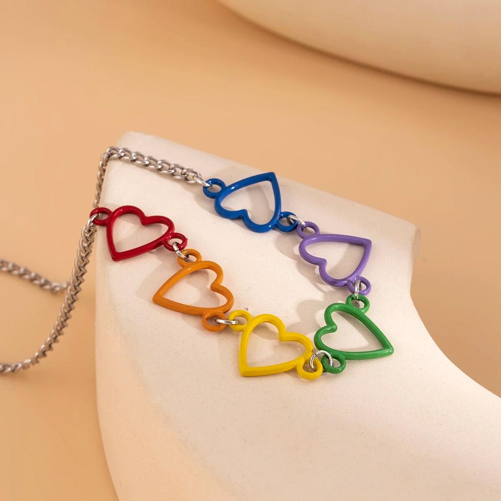 Hip Hop Bunte Liebesherz Kurze Choker Halsketten für Frauen Süße Rock Metal Sprüh Halskette Mädchen Y2K Schmuck Zubehör Neu