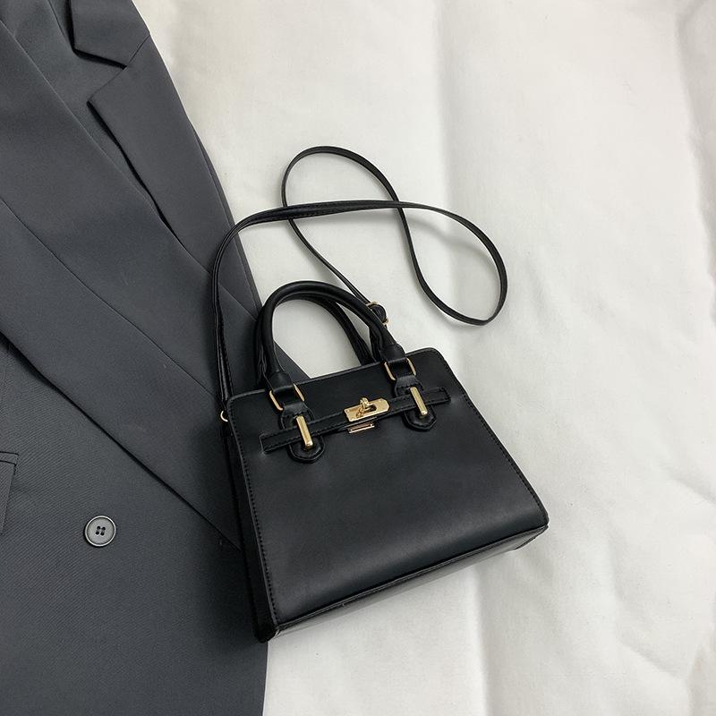 Handbag bag women's texture large capacity foreign style niche design women's bag small square bag simple shoulder messenger bag