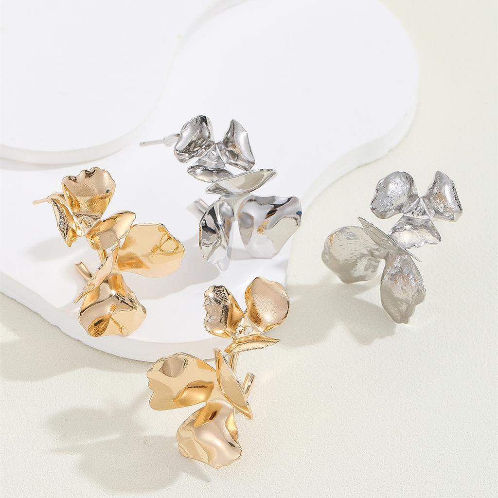 European and American Jewelry, Golden Flower Earrings, Unique Design Temperament, Beautiful Earrings, Women's High-end Light Luxury Earrings