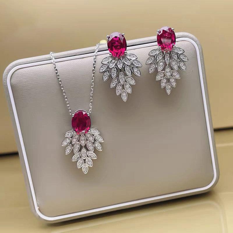 Elegant Ruby Collarbone Necklace and Cubic Zirconia Earrings Set for Women - Perfect for Luxury Banquets and Brides