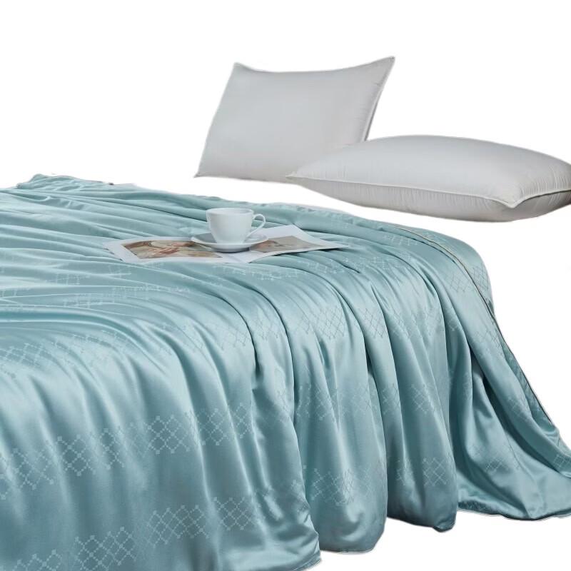 Hodo Jacquard All-Season Fiber Quilt