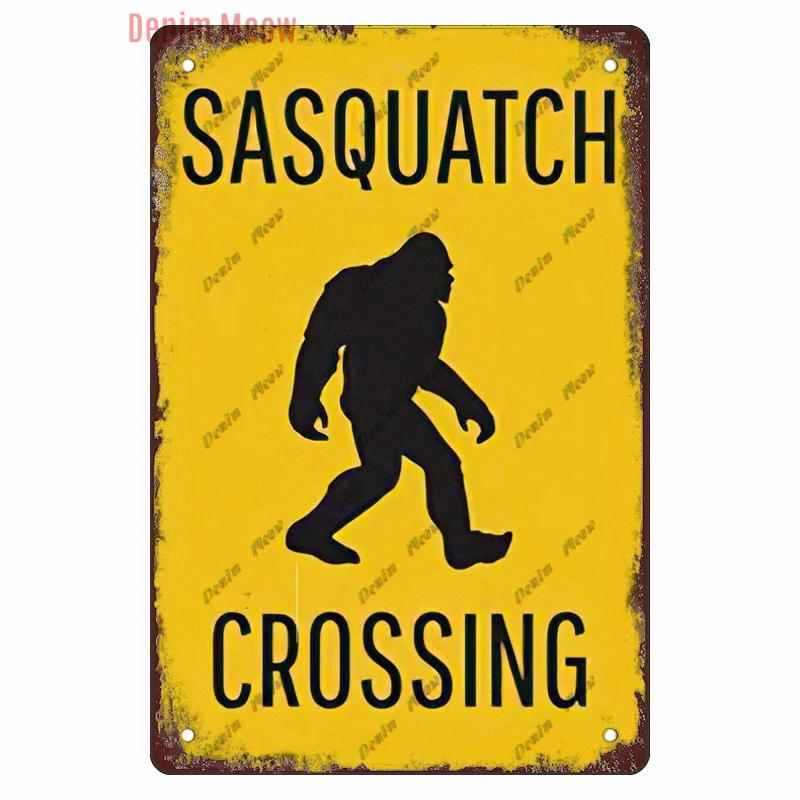 Vintage Bigfoot Crossing Metal Wall Decor, Warning Bigfoot Area, Tin Signs, Retro Decorative Stickers, Home Decor,  WY288