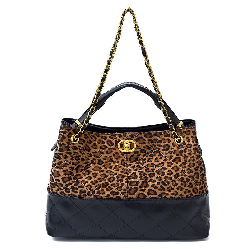 Versatile fashion leopard print niche diamond chain bucket bag 2025 femininity explosion casual portable messenger bag