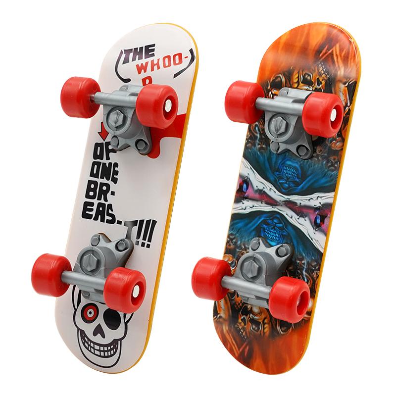 Funny Mini Skateboard Parrot Bird Cage Toy Training Skateboard Budgies Parakeet Growth Toy Intelligence Bird Accessories